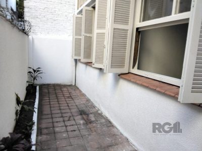 Apartamento à venda com 93m², 3 quartos no bairro Rio Branco em Porto Alegre - Foto 12