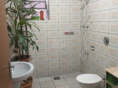 Apartamento à venda com 122m², 3 quartos, 1 vaga no bairro Santana em Porto Alegre - Foto 17