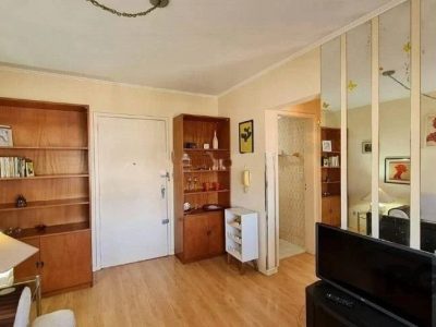 Apartamento à venda com 38m², 1 quarto, 1 vaga no bairro Petrópolis em Porto Alegre - Foto 3