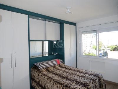 Apartamento à venda com 62m², 2 quartos, 1 suíte, 2 vagas no bairro Passo d'Areia em Porto Alegre - Foto 10