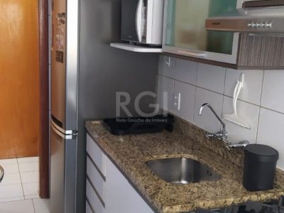 Apartamento à venda com 60m², 2 quartos, 1 vaga no bairro Partenon em Porto Alegre - Foto 4