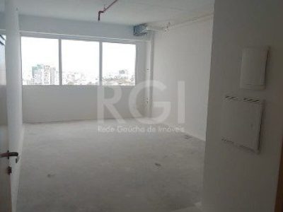 Conjunto/Sala à venda com 31m² no bairro Santana em Porto Alegre - Foto 2