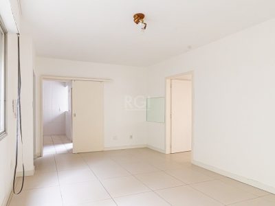 Apartamento à venda com 66m², 2 quartos no bairro Santana em Porto Alegre - Foto 5