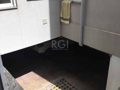 Apartamento à venda com 78m², 2 quartos, 1 suíte, 1 vaga no bairro Menino Deus em Porto Alegre - Foto 13