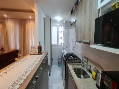 Apartamento à venda com 65m², 3 quartos, 1 suíte, 1 vaga no bairro Vila Ipiranga em Porto Alegre - Foto 4