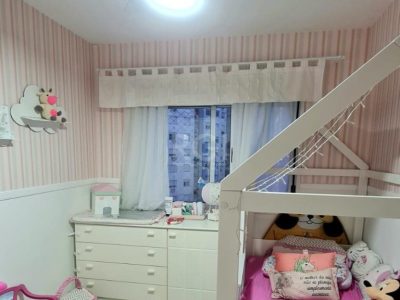 Apartamento à venda com 65m², 3 quartos, 1 suíte, 1 vaga no bairro Vila Ipiranga em Porto Alegre - Foto 11