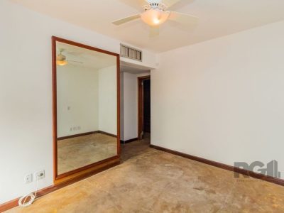 Apartamento à venda com 189m², 3 quartos, 1 suíte, 3 vagas no bairro Moinhos de Vento em Porto Alegre - Foto 16