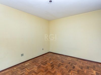 Apartamento à venda com 79m², 3 quartos, 1 vaga no bairro Vila Ipiranga em Porto Alegre - Foto 4