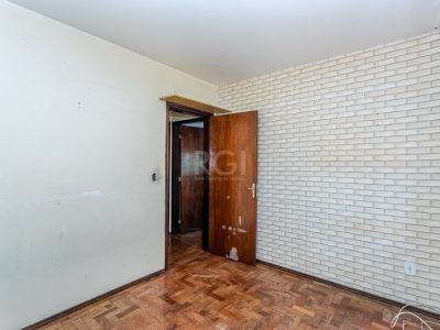 Apartamento à venda com 79m², 3 quartos, 1 vaga no bairro Vila Ipiranga em Porto Alegre - Foto 9