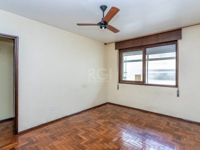 Apartamento à venda com 79m², 3 quartos, 1 vaga no bairro Vila Ipiranga em Porto Alegre - Foto 17