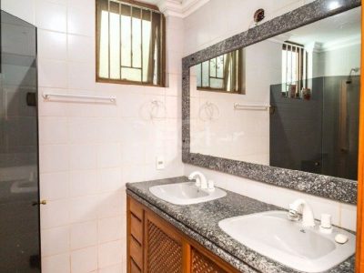 Apartamento à venda com 308m², 3 quartos, 1 suíte, 2 vagas no bairro Menino Deus em Porto Alegre - Foto 47