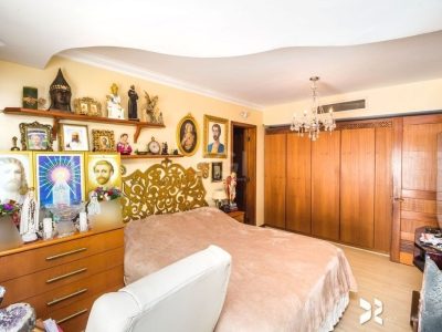 Apartamento à venda com 308m², 3 quartos, 1 suíte, 2 vagas no bairro Menino Deus em Porto Alegre - Foto 41