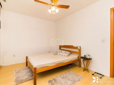 Apartamento à venda com 79m², 2 quartos, 1 vaga no bairro Partenon em Porto Alegre - Foto 9