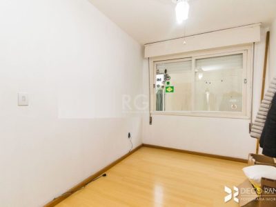 Apartamento à venda com 79m², 2 quartos, 1 vaga no bairro Partenon em Porto Alegre - Foto 13