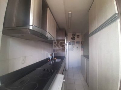 Apartamento à venda com 67m², 3 quartos, 1 suíte, 1 vaga no bairro Tristeza em Porto Alegre - Foto 12