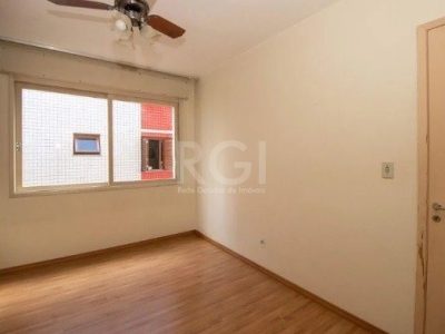 Apartamento à venda com 65m², 2 quartos, 1 vaga no bairro Petrópolis em Porto Alegre - Foto 14