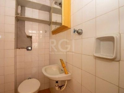 Apartamento à venda com 65m², 2 quartos, 1 vaga no bairro Petrópolis em Porto Alegre - Foto 23