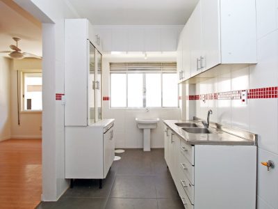 Apartamento à venda com 93m², 3 quartos, 1 suíte, 1 vaga no bairro Petrópolis em Porto Alegre - Foto 15