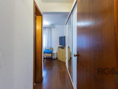 Apartamento à venda com 116m², 3 quartos, 1 suíte, 1 vaga no bairro Menino Deus em Porto Alegre - Foto 26