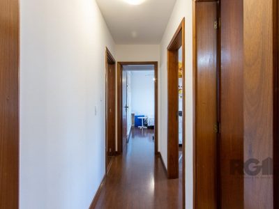 Apartamento à venda com 116m², 3 quartos, 1 suíte, 1 vaga no bairro Menino Deus em Porto Alegre - Foto 31