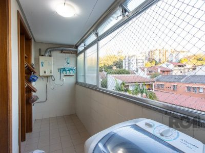 Apartamento à venda com 116m², 3 quartos, 1 suíte, 1 vaga no bairro Menino Deus em Porto Alegre - Foto 37