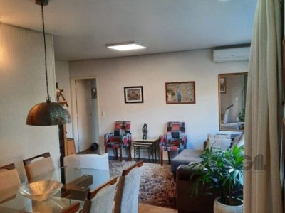 Apartamento à venda com 98m², 2 quartos, 1 suíte, 1 vaga no bairro Cristal em Porto Alegre - Foto 2