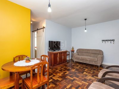 Apartamento à venda com 60m², 2 quartos no bairro Passo d'Areia em Porto Alegre - Foto 5