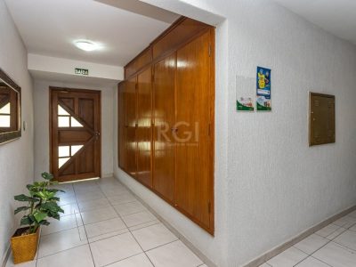 Apartamento à venda com 60m², 2 quartos no bairro Passo d'Areia em Porto Alegre - Foto 18