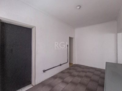 Casa à venda com 88m², 3 quartos, 1 suíte, 1 vaga no bairro Auxiliadora em Porto Alegre - Foto 19