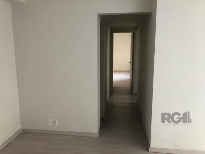 Apartamento à venda com 79m², 3 quartos, 1 suíte, 1 vaga no bairro Jardim Carvalho em Porto Alegre - Foto 10