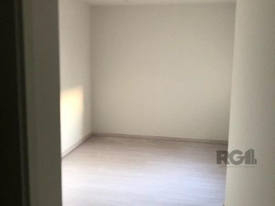 Apartamento à venda com 79m², 3 quartos, 1 suíte, 1 vaga no bairro Jardim Carvalho em Porto Alegre - Foto 14