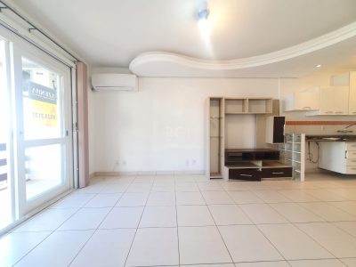 Apartamento à venda com 65m², 2 quartos, 1 vaga no bairro Azenha em Porto Alegre - Foto 7