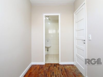 Apartamento à venda com 105m², 3 quartos, 1 suíte no bairro Farroupilha em Porto Alegre - Foto 10