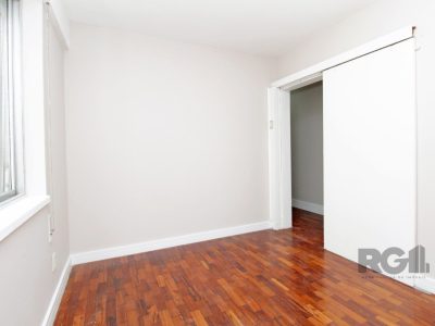 Apartamento à venda com 105m², 3 quartos, 1 suíte no bairro Farroupilha em Porto Alegre - Foto 12