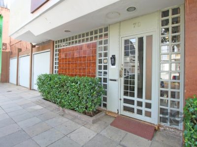 Apartamento à venda com 105m², 3 quartos, 1 suíte no bairro Farroupilha em Porto Alegre - Foto 4