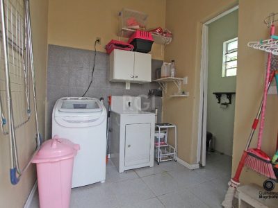 Casa à venda com 300m², 6 quartos, 1 suíte, 3 vagas no bairro Menino Deus em Porto Alegre - Foto 19