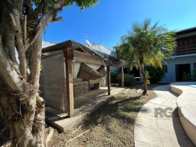 Casa à venda com 262m², 3 quartos, 1 suíte, 2 vagas no bairro Anchieta em Porto Alegre - Foto 16