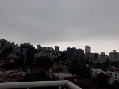 Cobertura à venda com 125m², 2 quartos, 2 suítes, 2 vagas no bairro Higienópolis em Porto Alegre - Foto 5