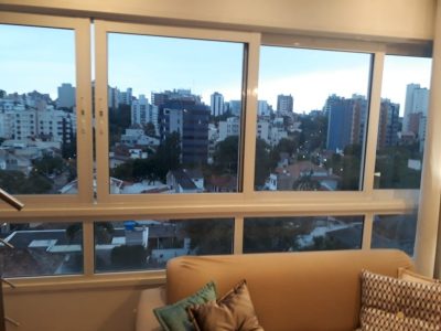 Cobertura à venda com 125m², 2 quartos, 2 suítes, 2 vagas no bairro Higienópolis em Porto Alegre - Foto 3