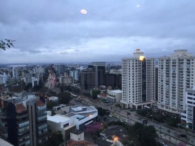 Cobertura à venda com 501m², 4 quartos, 3 suítes, 4 vagas no bairro Petrópolis em Porto Alegre - Foto 25