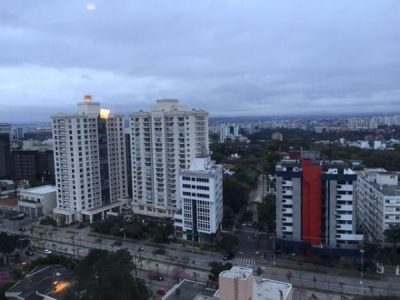 Cobertura à venda com 501m², 4 quartos, 3 suítes, 4 vagas no bairro Petrópolis em Porto Alegre - Foto 26