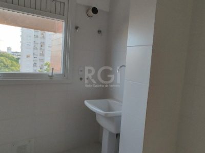 Apartamento à venda com 70m², 2 quartos, 1 suíte, 2 vagas no bairro Petrópolis em Porto Alegre - Foto 6