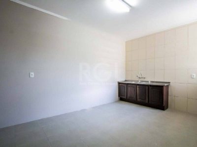 Casa à venda com 306m², 4 quartos, 4 vagas no bairro Santo Antônio em Porto Alegre - Foto 18