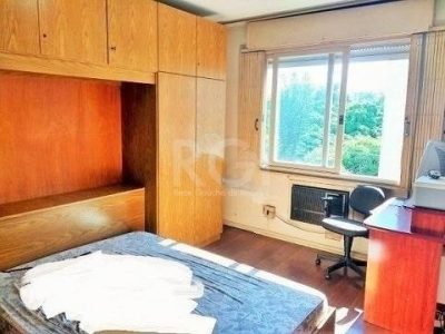 Apartamento à venda com 61m², 2 quartos, 1 suíte, 1 vaga no bairro Menino Deus em Porto Alegre - Foto 8