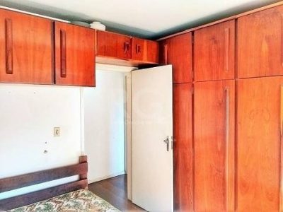 Apartamento à venda com 61m², 2 quartos, 1 suíte, 1 vaga no bairro Menino Deus em Porto Alegre - Foto 9