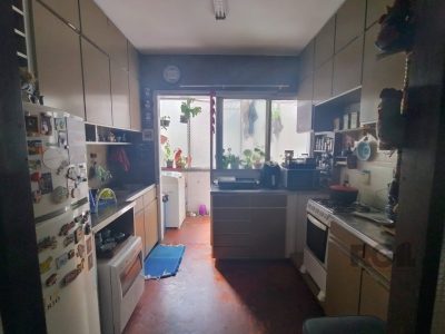 Apartamento à venda com 150m², 3 quartos, 1 vaga no bairro Moinhos de Vento em Porto Alegre - Foto 9