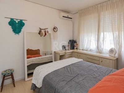 Cobertura à venda com 197m², 3 quartos, 1 suíte, 2 vagas no bairro Higienópolis em Porto Alegre - Foto 14