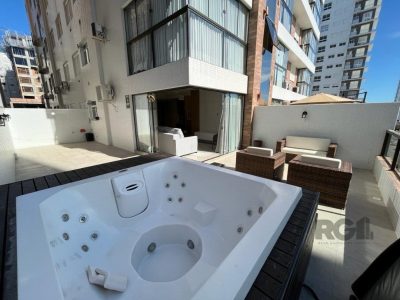 Apartamento à venda com 137m², 3 quartos, 1 suíte, 2 vagas no bairro Navegantes em Capão da Canoa - Foto 18