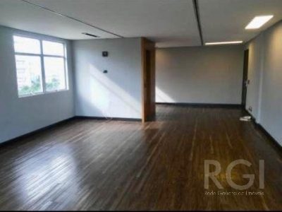 Conjunto/Sala à venda com 57m² no bairro Auxiliadora em Porto Alegre - Foto 4