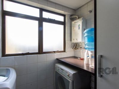 Apartamento à venda com 101m², 3 quartos, 1 suíte, 2 vagas no bairro Tristeza em Porto Alegre - Foto 10